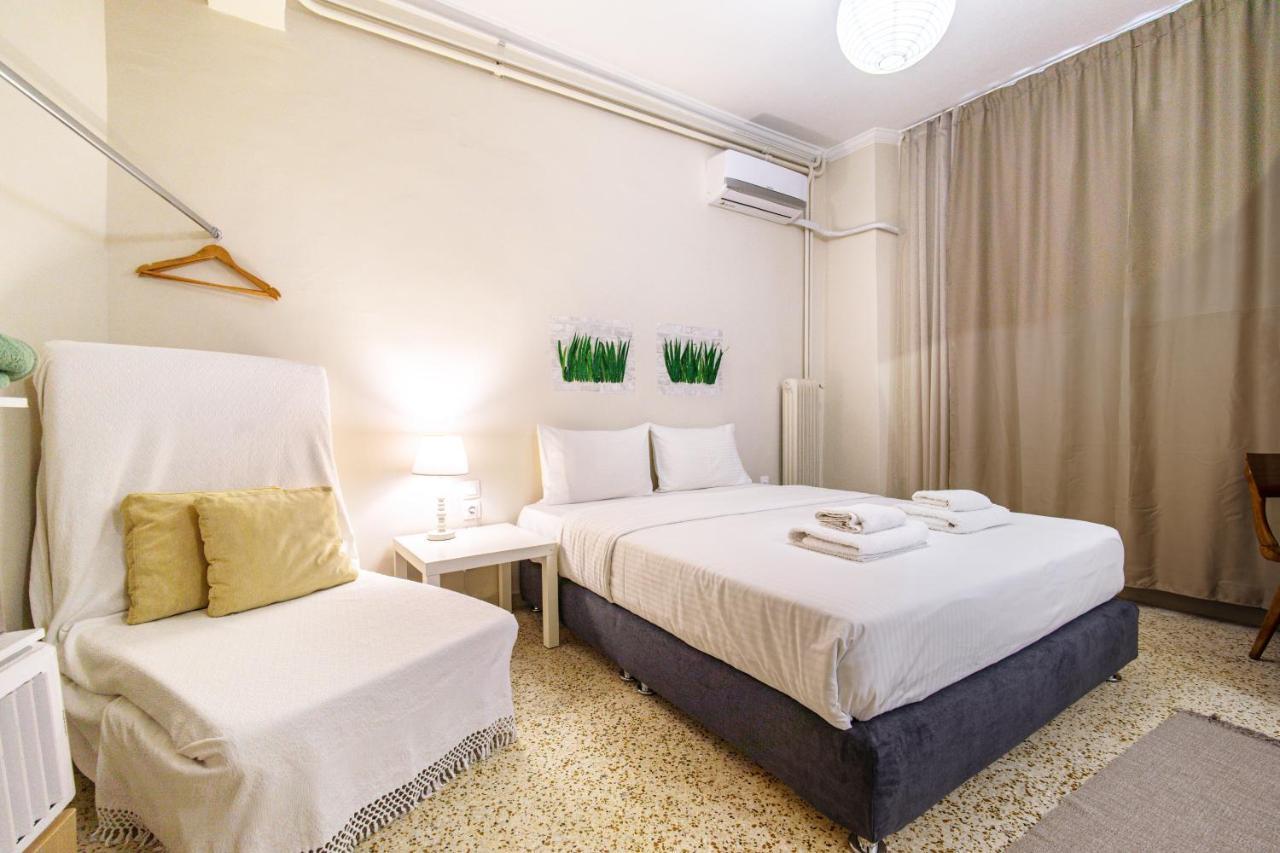 Filopappou Decent Apartment Атина Екстериор снимка