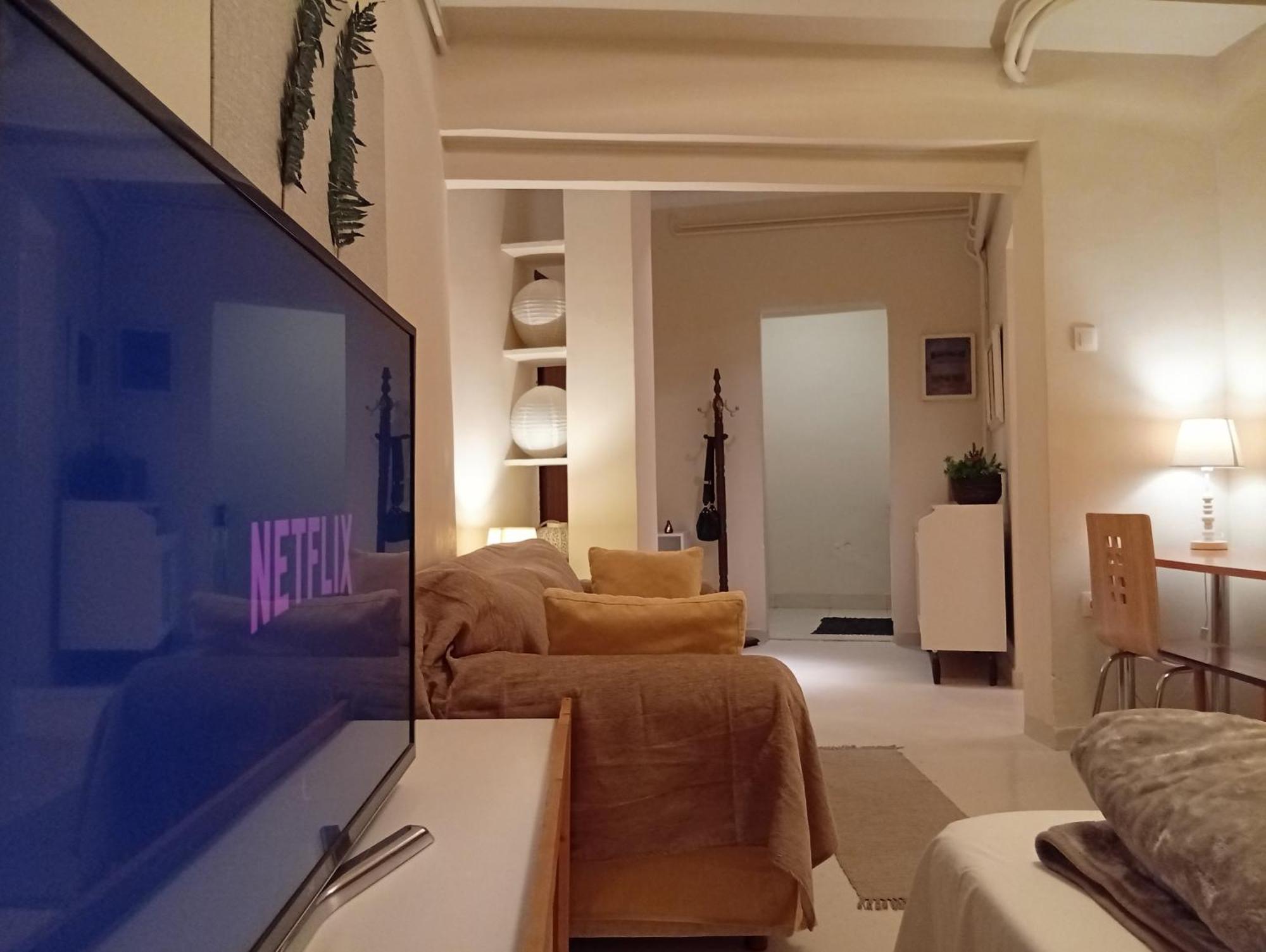 Filopappou Decent Apartment Атина Екстериор снимка